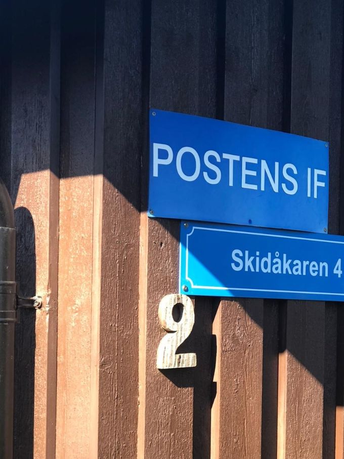 Skidåkaren 4 är numera vår adress till Skatåsstugan.